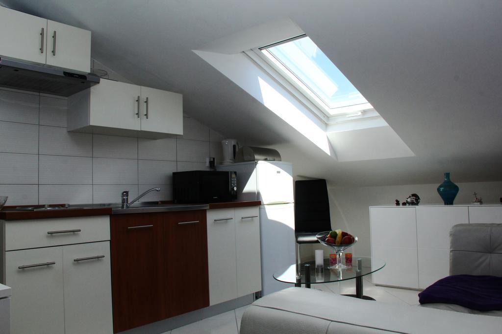 Apartments Villa Lili Umag Room photo